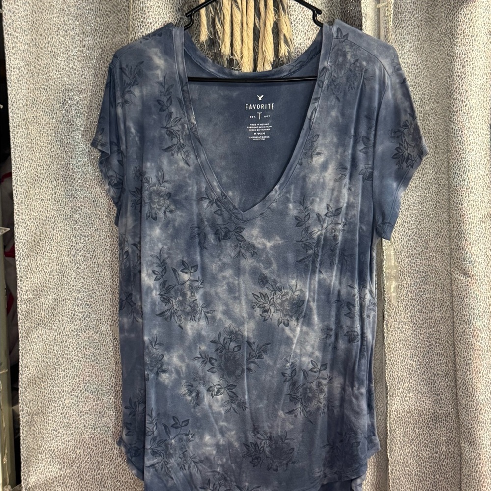 American eagle Blue Floral Top